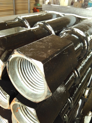 4 &quot; / 4 1/2 &quot; Ingersoll Rand forage tuyau broche et boîte de connexion type acier allié